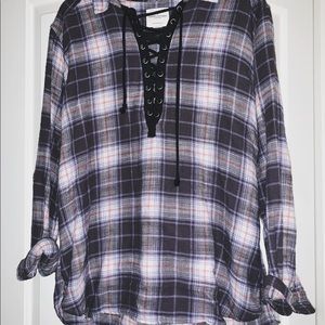 AE Oversized Distressed Flannel